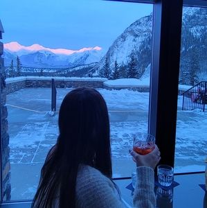 Meet your Posher, Alice